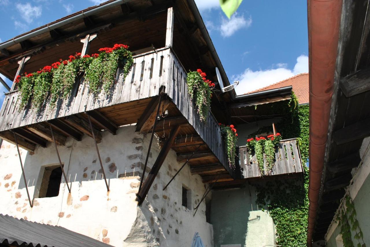 Hotel-Pension Schwarzer Adler Nabburg Εξωτερικό φωτογραφία